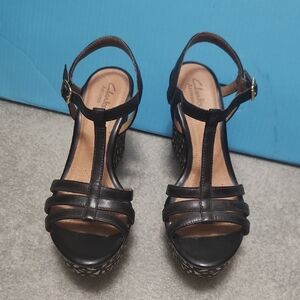 Clarks Women's Black and Brown Wedges